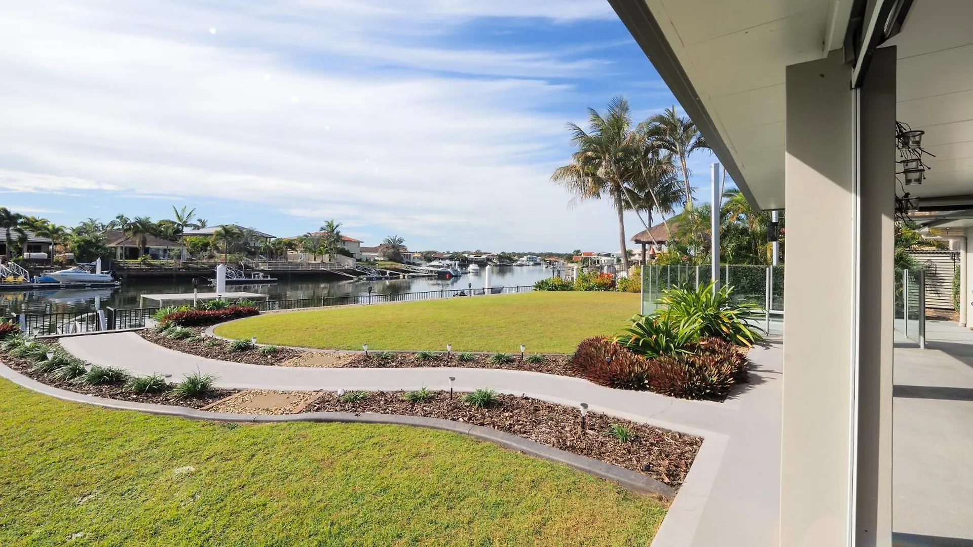 Serenity At Seanna Blue Banksia Beach 0*,  Australia