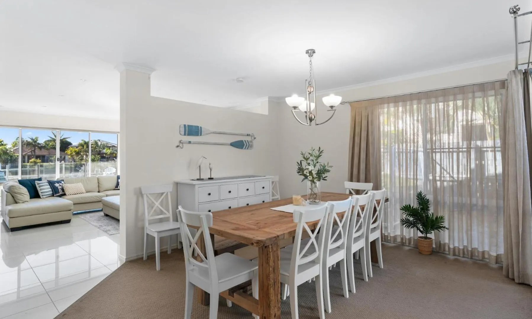Seanna Blue: Relax & Indulge On The Canal Banksia Beach Dom wakacyjny